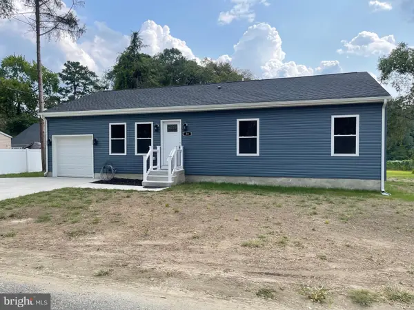 30 Press Ave, BROWNS MILLS, NJ 08015