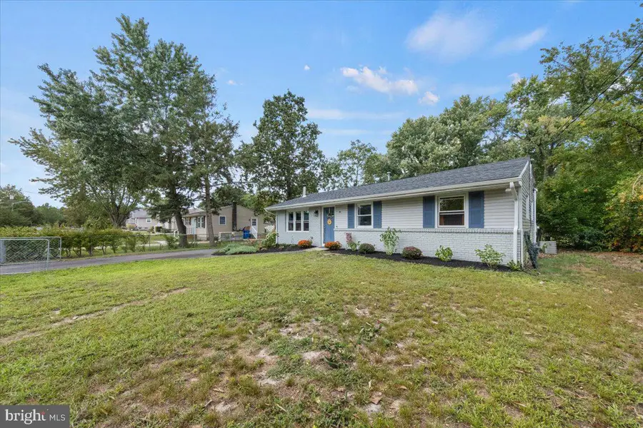 306 Apache Trl, Browns Mills, NJ 08015 - Image #2