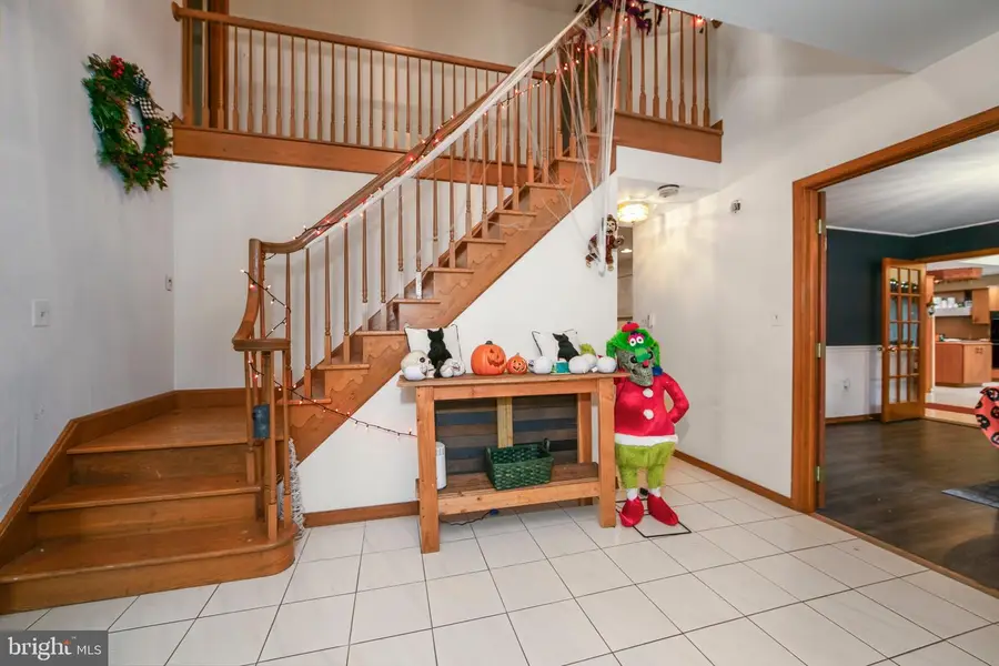 13 Running Water Ct, Medford, NJ 08055 - Image #2