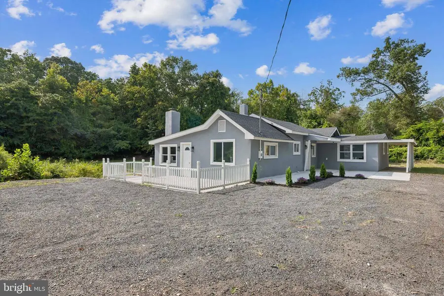 156 Morris St, Browns Mills, NJ 08015 - Image #2