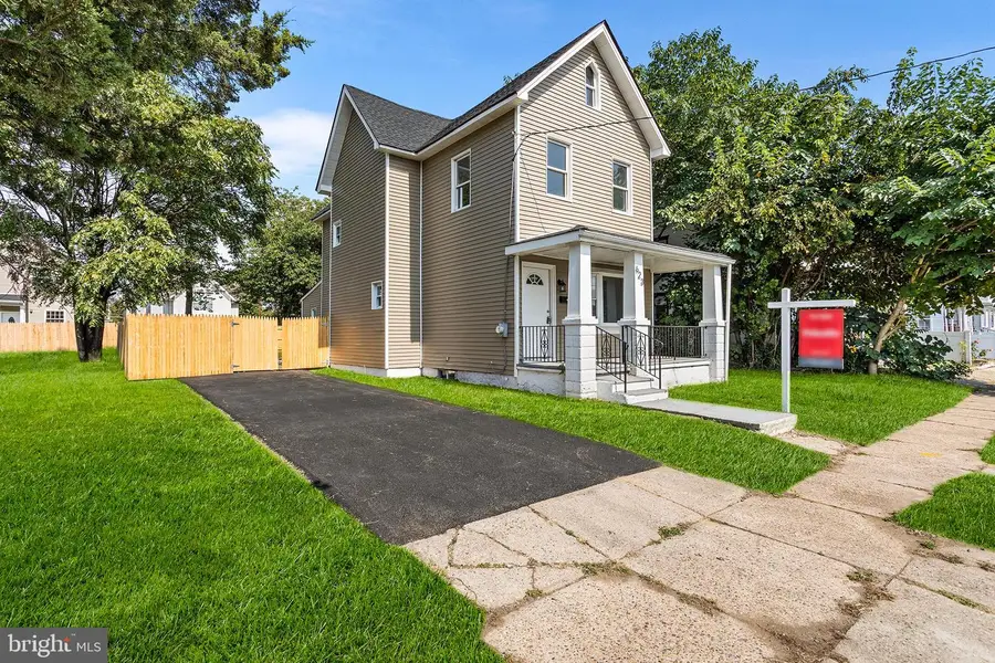 623 W 3rd St W, Florence, NJ 08518 - #2