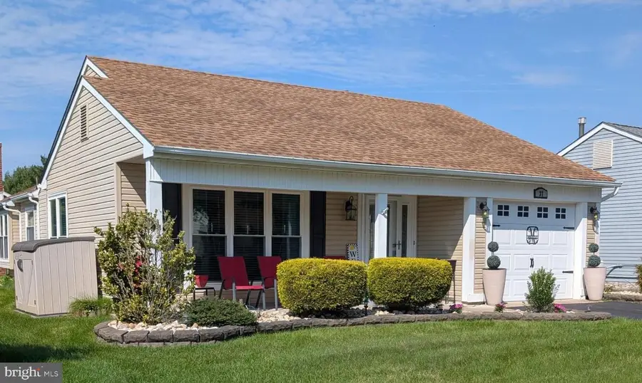 37 Stratford Rd, Leisuretowne, NJ 08088 - Image #2