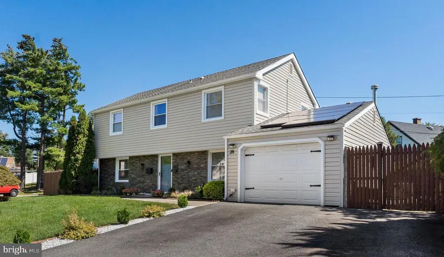 28 Millstone Ln, Willingboro, NJ 08046 - Image #2