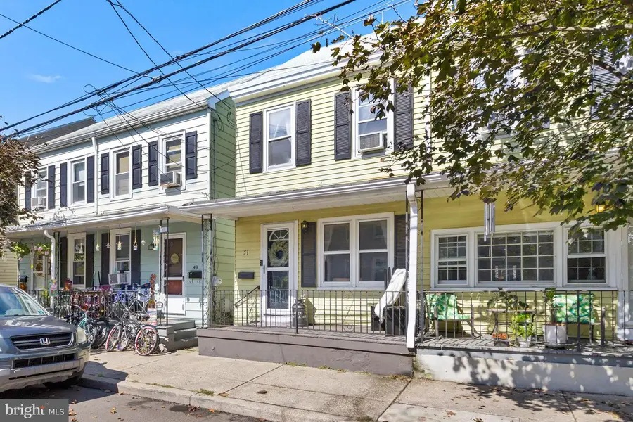 51 Mary St, Bordentown, NJ 08505 - Image #2