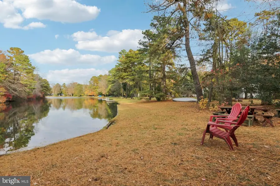 70 Oakwood Dr, Medford, NJ 08055 - Image #2