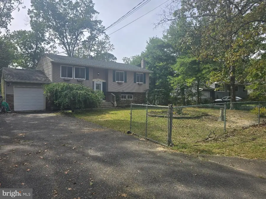 518 Louisiana Trl, Browns Mills, NJ 08015 - Image #3