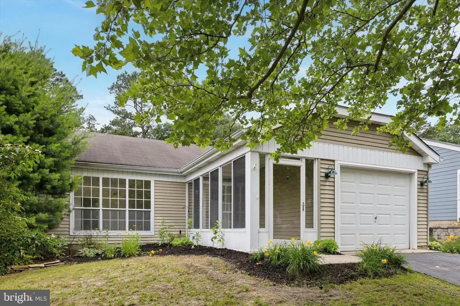 114 Gramercy Pl, Leisuretowne, NJ 08088 - Image #2