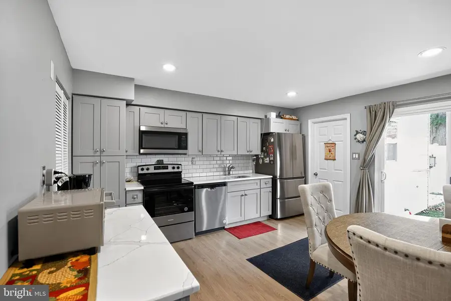 20 Ruscombe Ct, Willingboro, NJ 08046 - Image #2