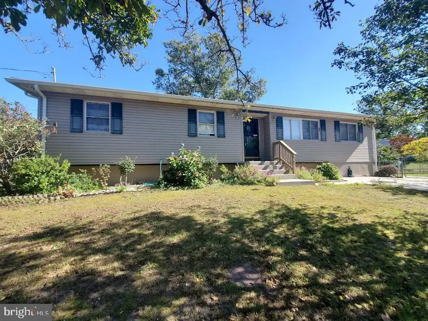 111 Huckleberry Ln, Browns Mills, NJ 08015 - Image #2