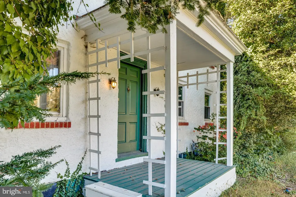 660 S Church St, Mount Laurel, NJ 08054 - Image #1