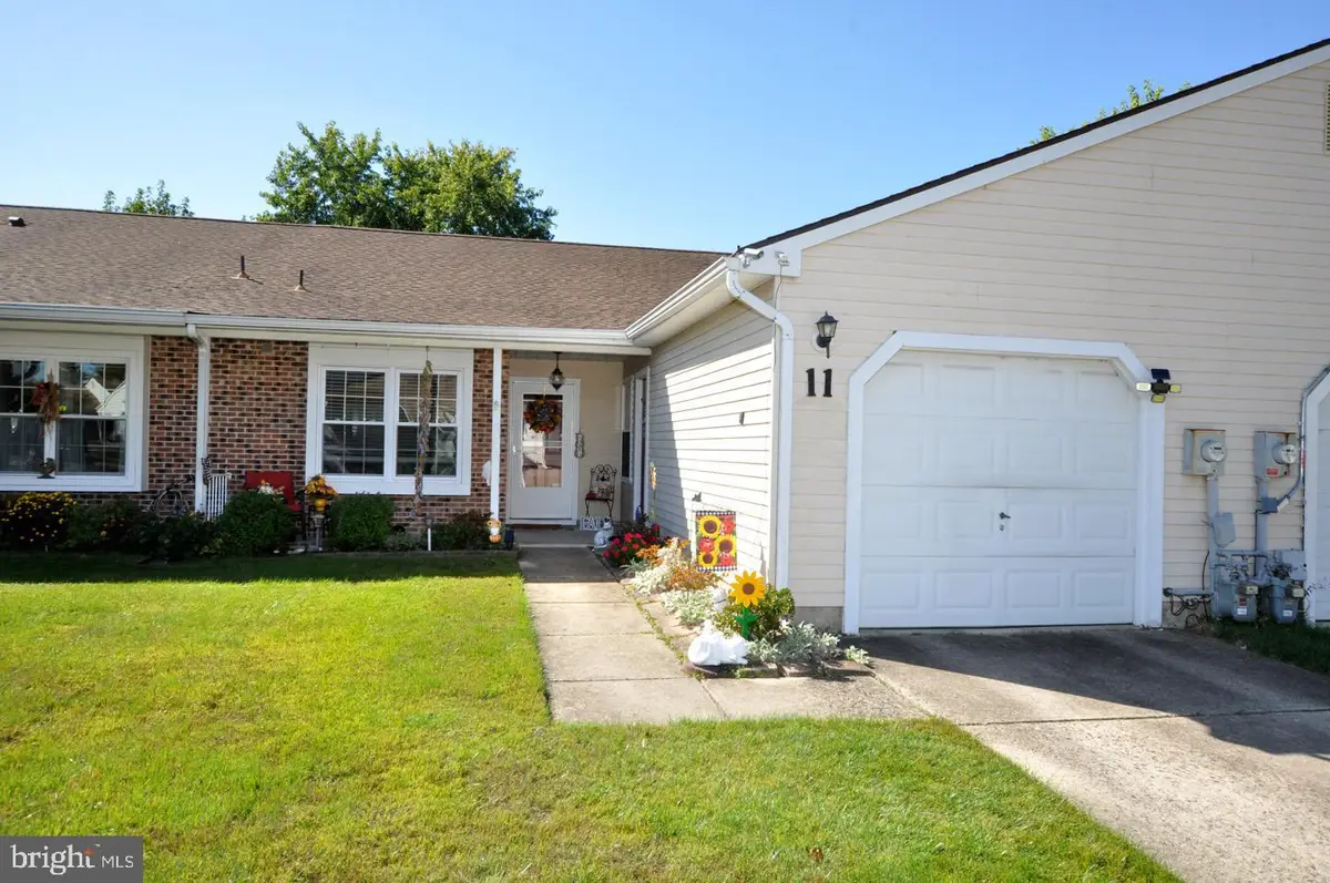 11 E Berwin Way, Mount Laurel, NJ 08054 - Image #1