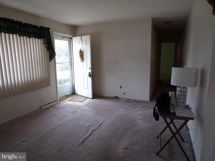 318 Chestnut St, Delran, NJ 08075 - Image #3