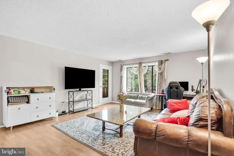 4610-b Aberdeen Dr, Mount Laurel, NJ 08054 - Image #3