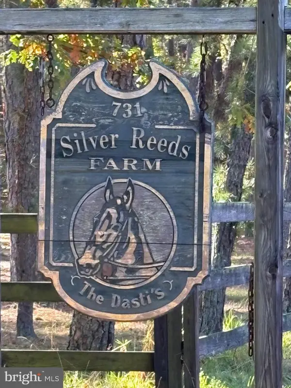 154 N Maple Ave, TUCKERTON, NJ 08087