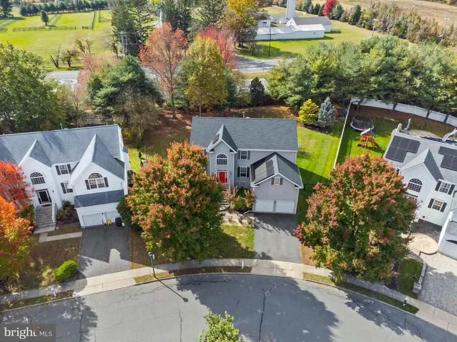 3 Jasper Dr, Columbus, NJ 08022 - Image #2