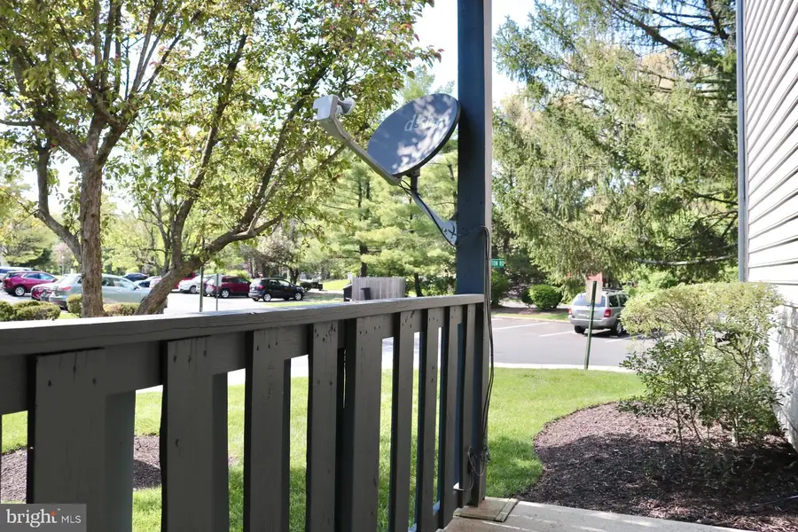 4901 Dunbarton Rd, Mount Laurel, NJ 08054 - Image #3