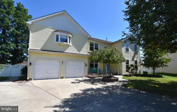 7 Cindy Ct, BURLINGTON TOWNSHIP, NJ 08016