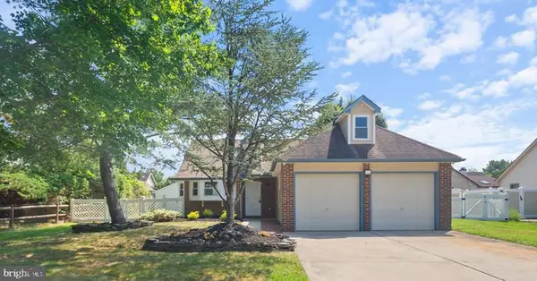 174 Greenbrook Dr, MARLTON, NJ 08053