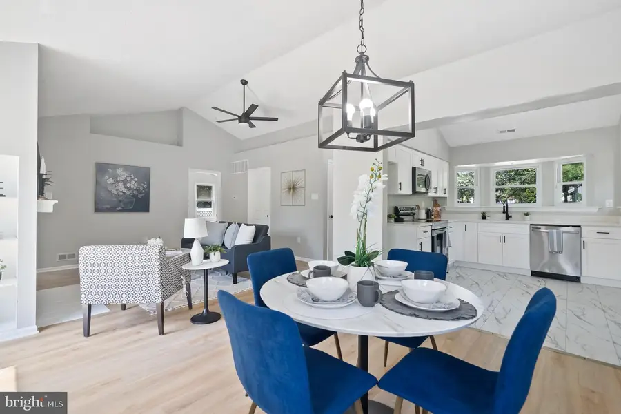 174 Greenbrook Dr, Marlton, NJ 08053 - Image #3