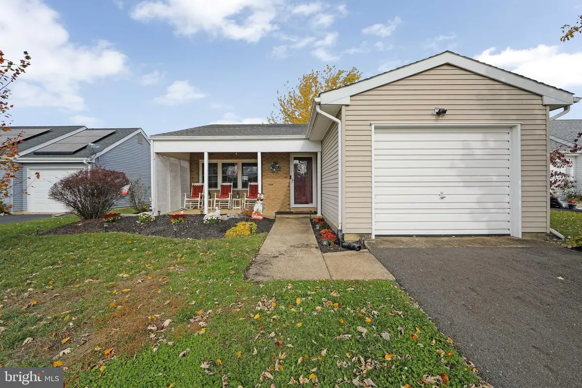 47 Chatham Pl, Leisuretowne, NJ 08088 - Image #1