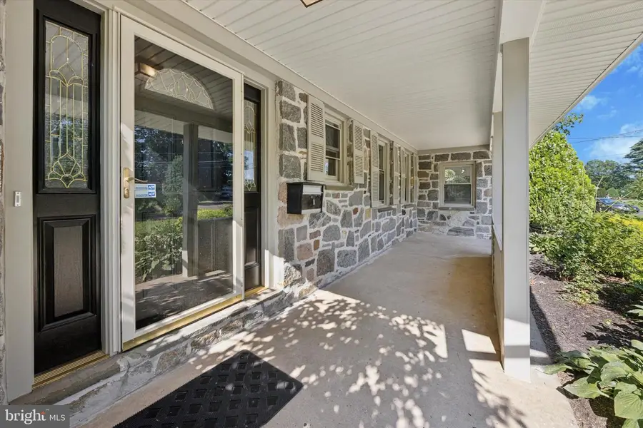 116 Wayne Dr, Cinnaminson, NJ 08077 - Image #3