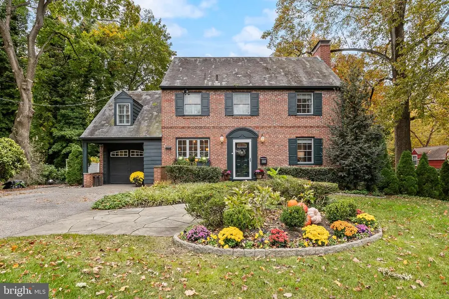 600 Stratford Dr, Moorestown, NJ 08057 - Image #2