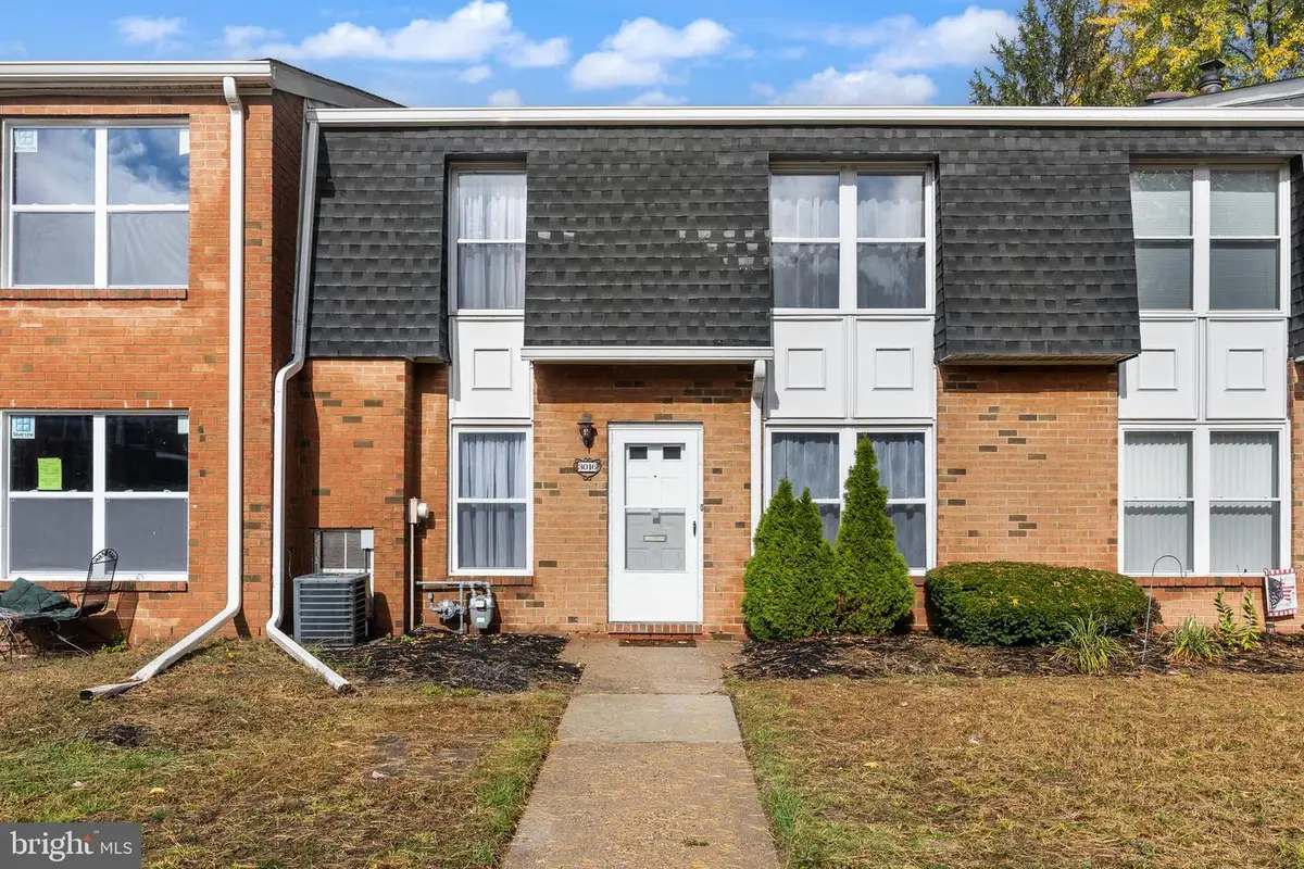 3016 Harbour Dr, Palmyra, NJ 08065 - Image #1