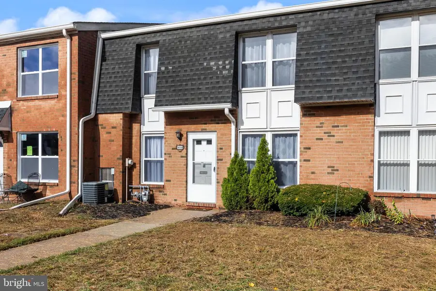 3016 Harbour Dr, Palmyra, NJ 08065 - Image #2