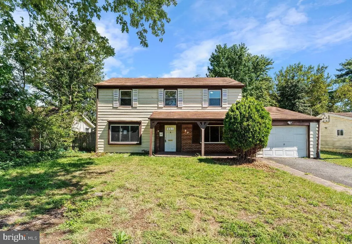 10 Shelbourne Ln, Willingboro, NJ 08046 - Image #1