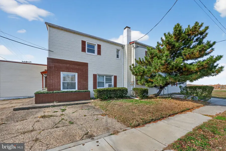 101 Main St, Roebling, NJ 08554 - Image #3