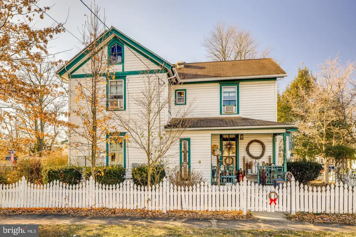 635 Laurel St, Delanco, NJ 08075 - Image #1