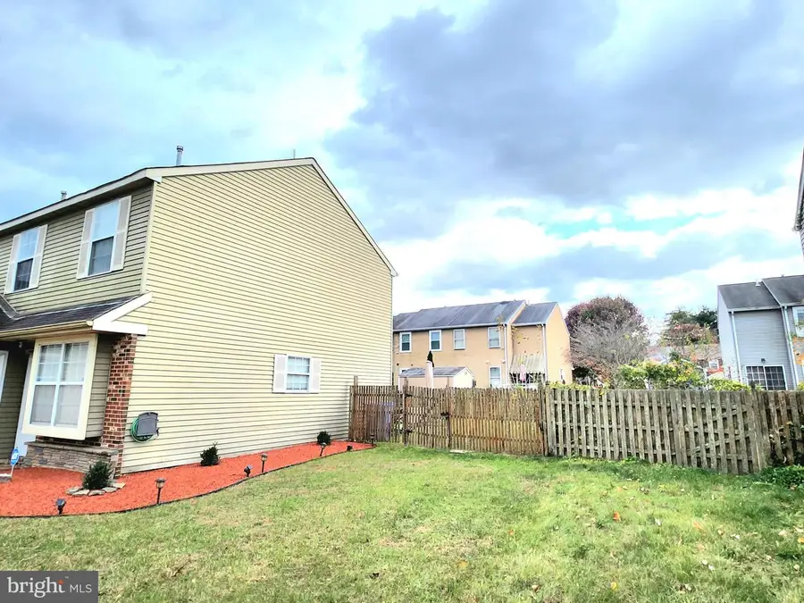 34 River Bank Dr, Roebling, NJ 08554 - Image #2