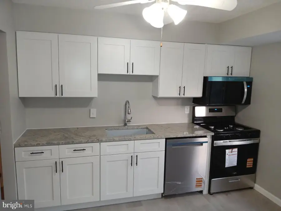 930 Woodlane Rd, Mount Holly, NJ 08060 - Image #3