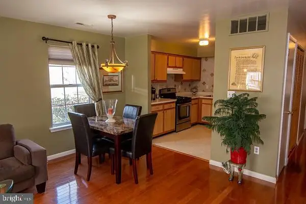 901 Lindsley Ct, Burlington, NJ 08016 - Image #3