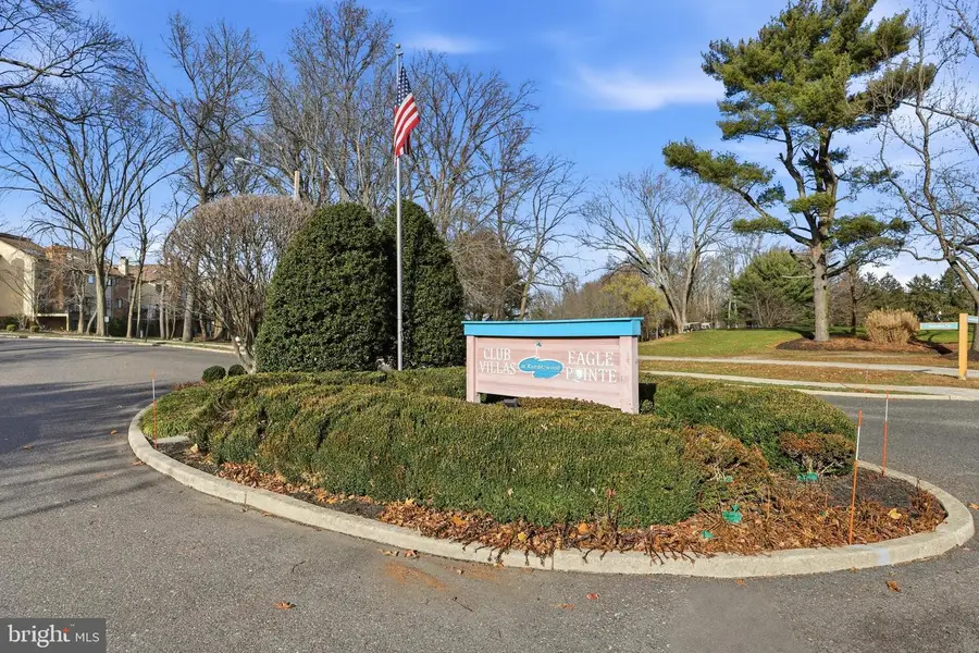 706 Augusta Cir, Mount Laurel, NJ 08054 - Image #2