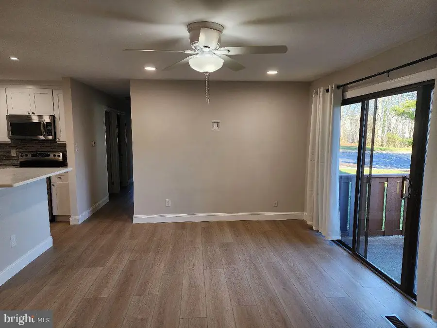 307 Woodhollow Dr, Marlton, NJ 08053 - Image #3