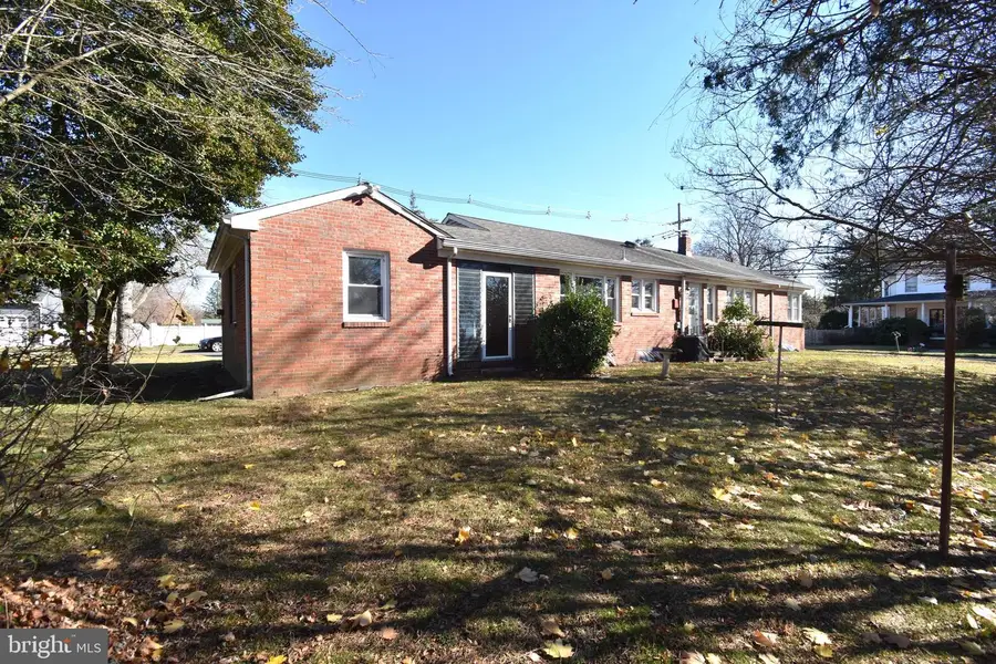 891 E 3rd St E, Florence, NJ 08518 - Image #3