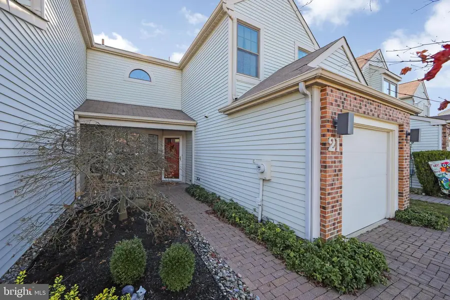 21 Zinnia Ct, Mount Laurel, NJ 08054 - Image #3