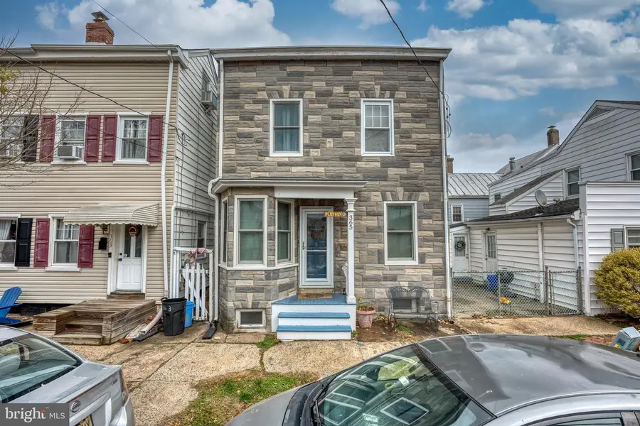 365 Prince St, Bordentown, NJ 08505 - Image #2