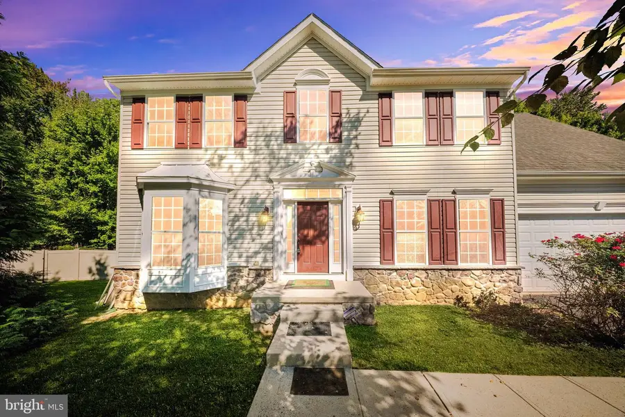 406 Arnold Dr, Florence, NJ 08518 - Image #2