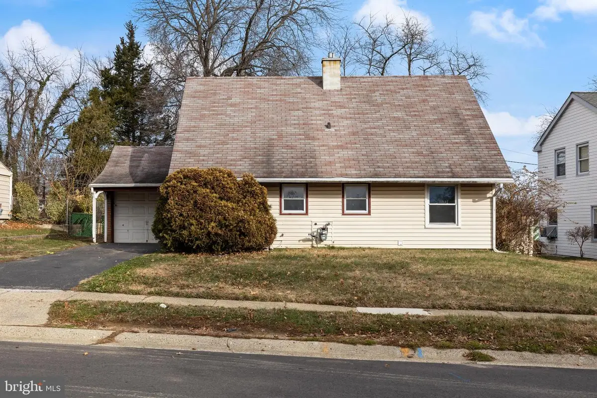 27 Marshal Ln, Willingboro, NJ 08046 - Image #1