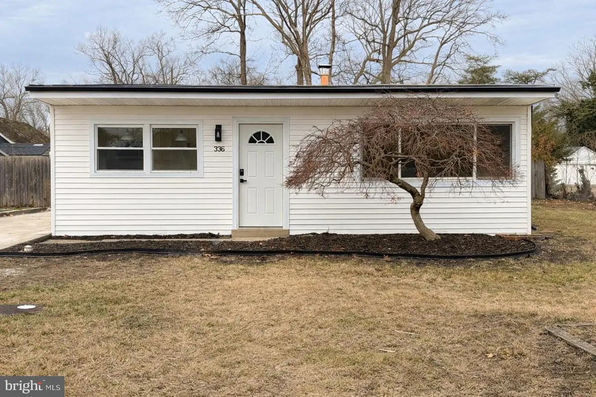 336 Larch Rd, Mount Laurel, NJ 08054 - #1