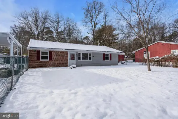 146 Arch St, BROWNS MILLS, NJ 08015