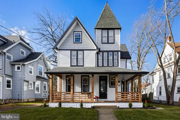 52 Madison Ave, MOUNT HOLLY, NJ 08060