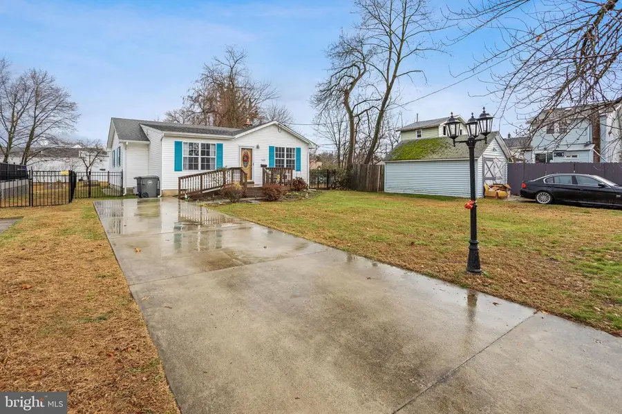 140 W 5th St, Palmyra, NJ 08065 - Image #3