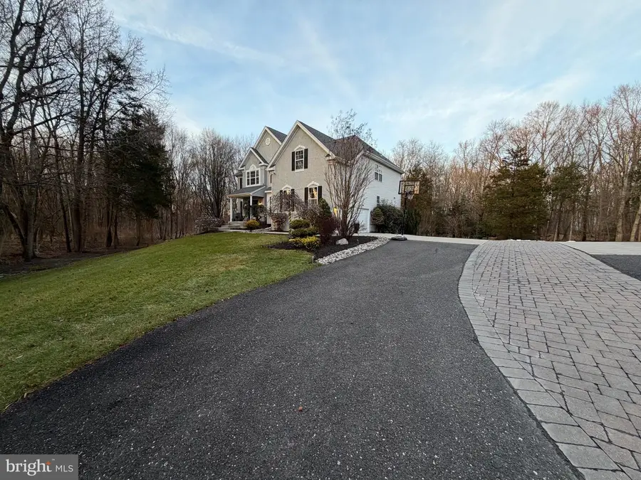 20 Richland Dr, Mount Laurel, NJ 08054 - Image #3