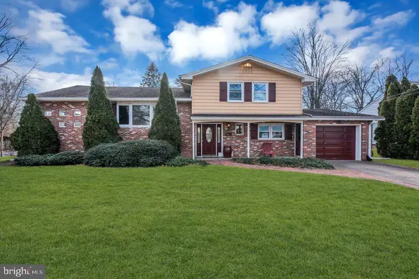 1280 School Ln, ROEBLING, NJ 08554