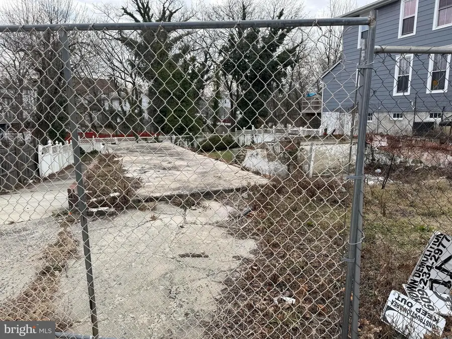 122 Pearl St, Mount Holly, NJ 08060 - Image #2