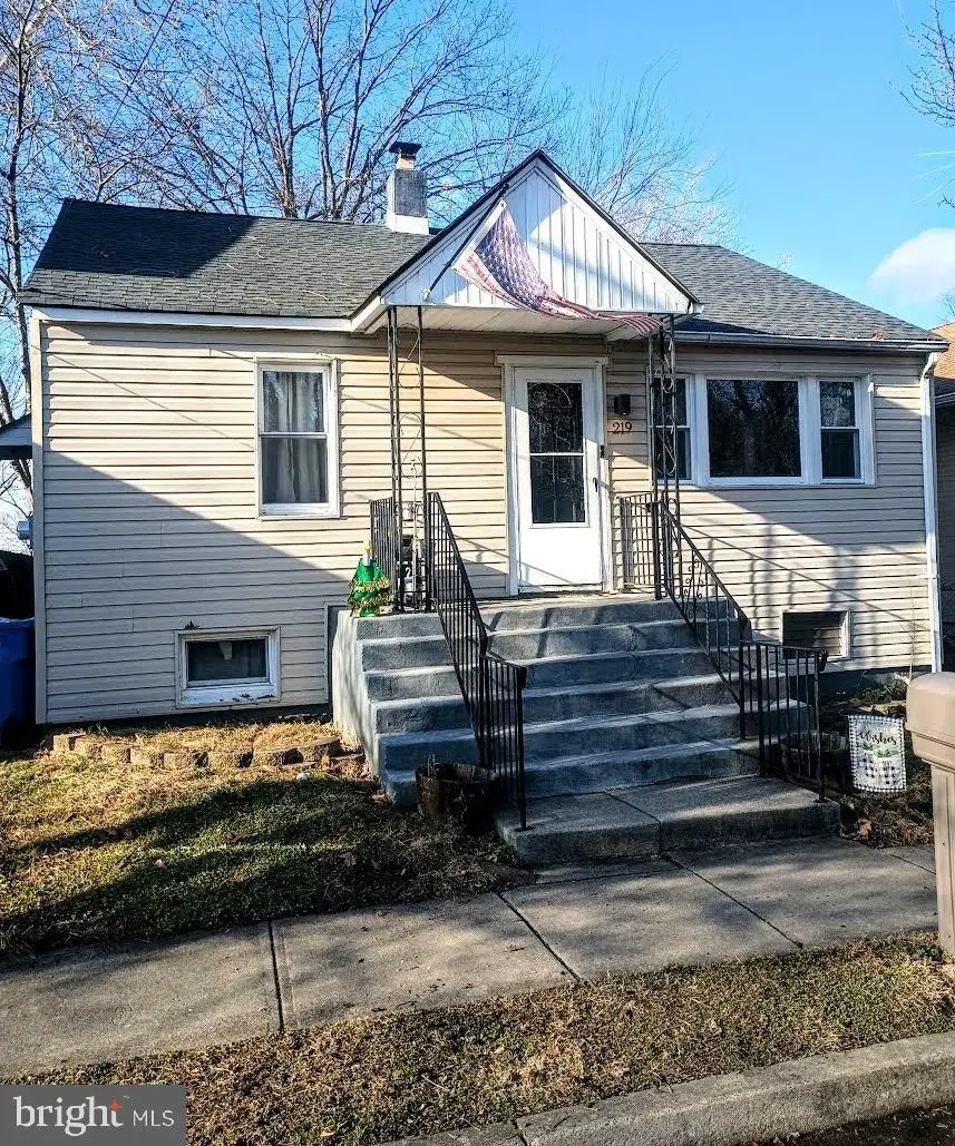 219 Front St, Fieldsboro, NJ 08505 - Image #1