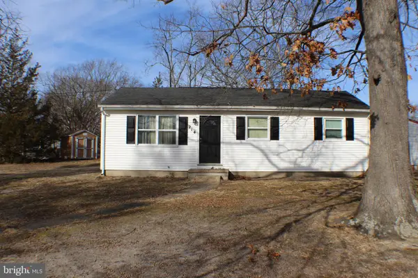 214 Scammell Dr, BROWNS MILLS, NJ 08015